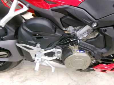 Ducati Streetfighter V4S 2025