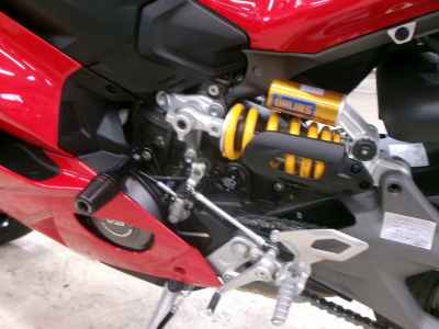 Ducati Panigale V2 2025