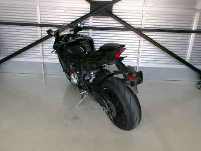 Yamaha YZF-R1 2015