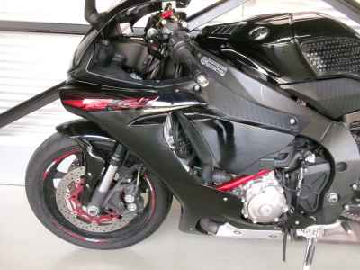 Yamaha YZF-R1 2015