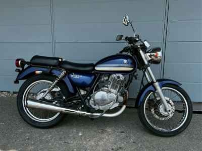 Suzuki ST250E