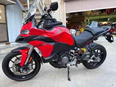 Ducati Multistrada V2S 2025