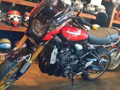Kawasaki Z900RS 2022