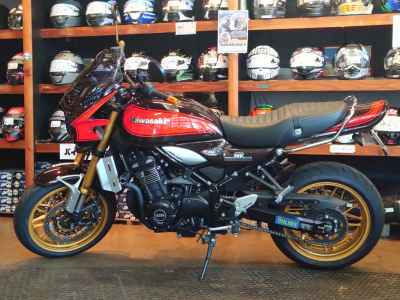 Kawasaki Z900RS 2022