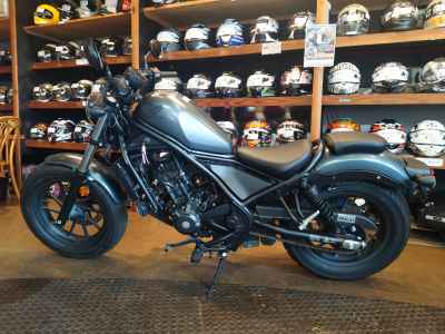 Honda Rebel CMX250 2025