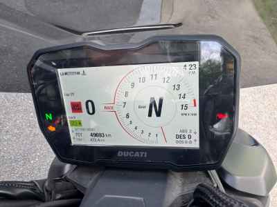 Ducati Streetfighter V4S 2021