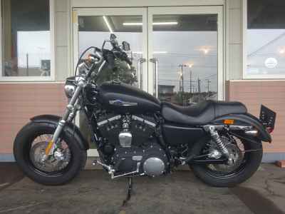 Harley-Davidson Sportster Custom XL1200C 2012