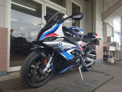 BMW M1000RR 2021