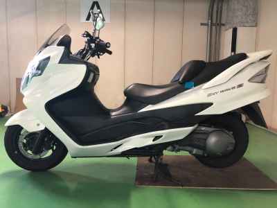 Suzuki Skywave 400