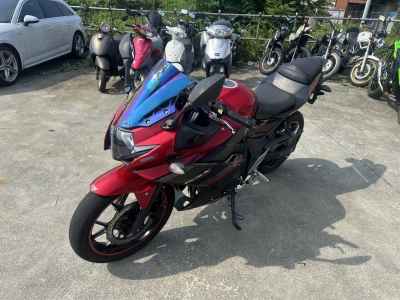Suzuki GSX250R