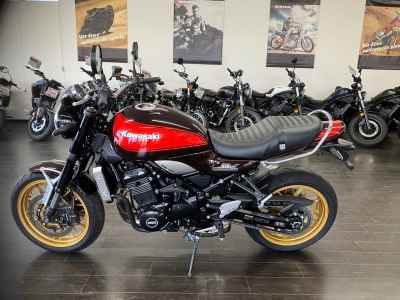 Kawasaki Z900RS 2022