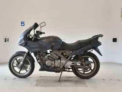 Honda VT250F Xelvis