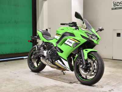 Kawasaki Ninja 650 2026