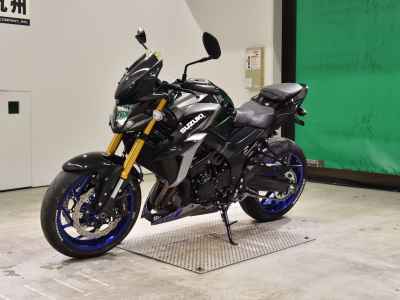 Suzuki GSX-S750 2022