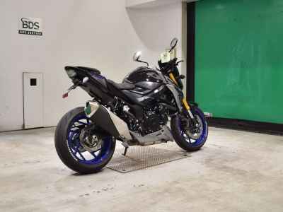 Suzuki GSX-S750 2022