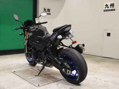Suzuki GSX-S750 2022