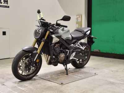 Honda CB650R E-Clutch 2024