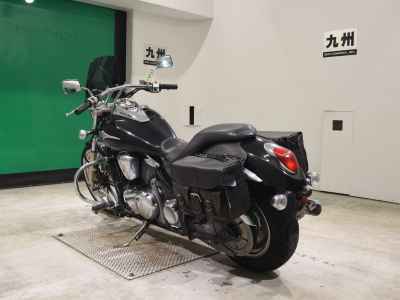 Kawasaki Vulcan 900 Custom 2010
