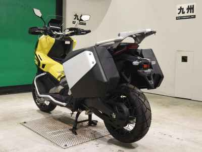 Honda X-Adv 750 2025