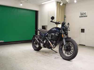 Ducati Scrambler Nightshift 2026