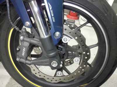 Honda CBR400R 2024