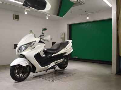 Suzuki Skywave 250SS