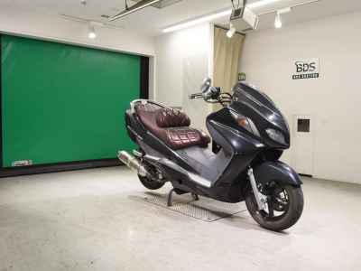 Suzuki Skywave 250S
