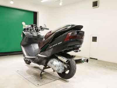 Suzuki Skywave 250S