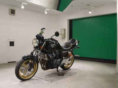 Honda CB400SFV 2012
