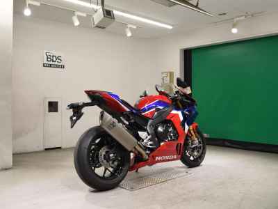 Honda CBR1000RR SP 2021
