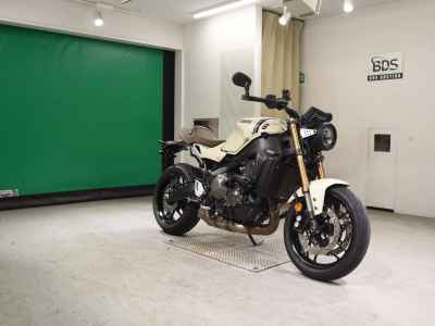 Yamaha XSR900 2025