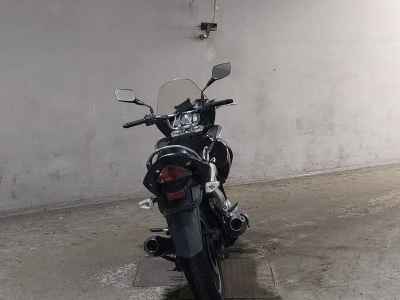 Suzuki GSR250S