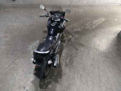 Suzuki GSR250S