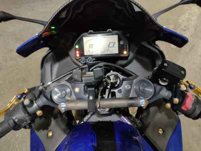 Yamaha YZF-R25 2019