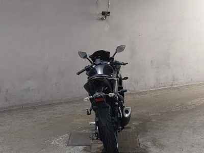 Yamaha YZF-R3 2018
