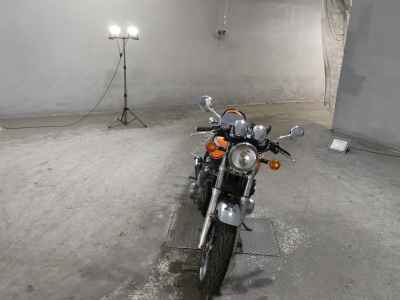 Kawasaki Zephyr 750 2025