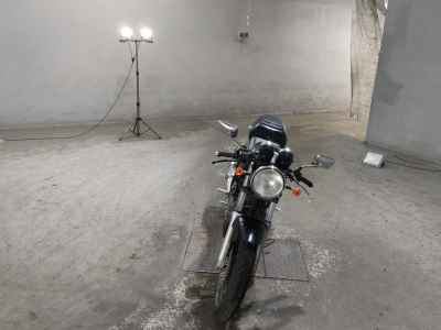 Suzuki Gladius SFV400