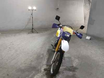 Suzuki DR250R