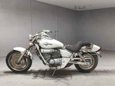 Honda Magna 250