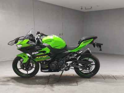 Kawasaki Ninja 400 2019