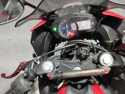 Yamaha YZF-R25