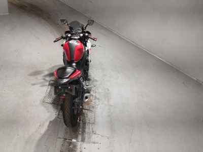 Yamaha YZF-R25