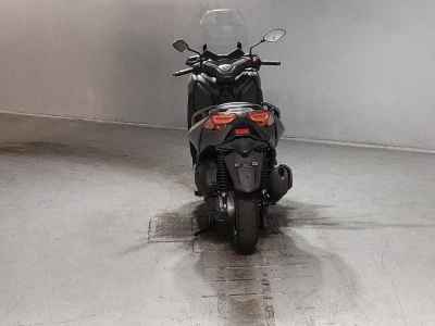 Yamaha XMAX 250