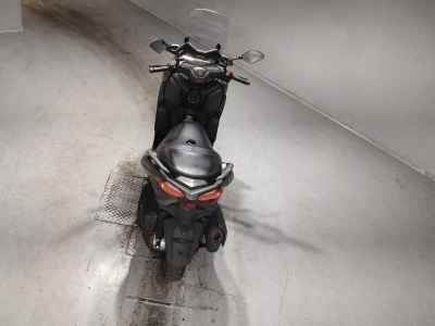 Yamaha XMAX 250