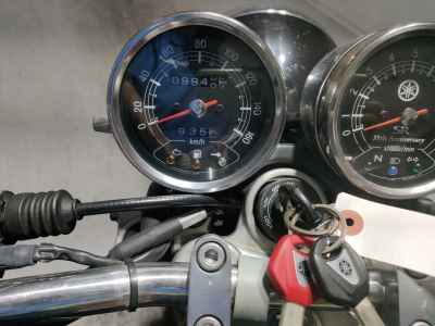 Yamaha SR400 2013