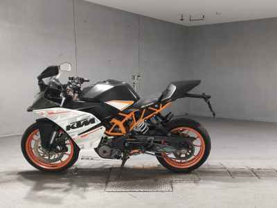 KTM RC 390 2016