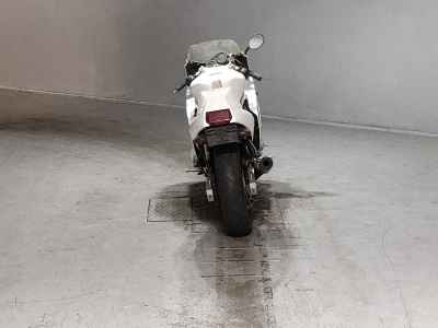 Suzuki GSX-R750
