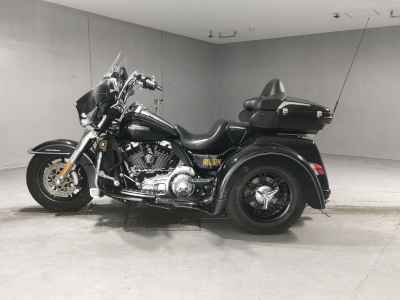 Harley-Davidson TRI Glide Ultra Classic FLHTCUTG1690 2014