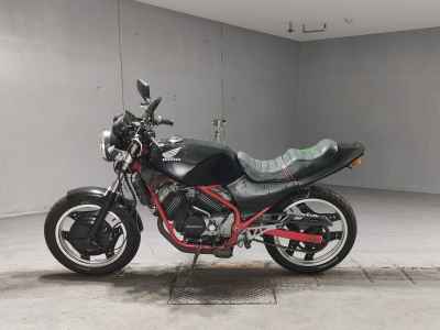 Honda VT250F Xelvis