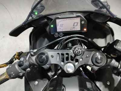 Yamaha YZF-R25 2020